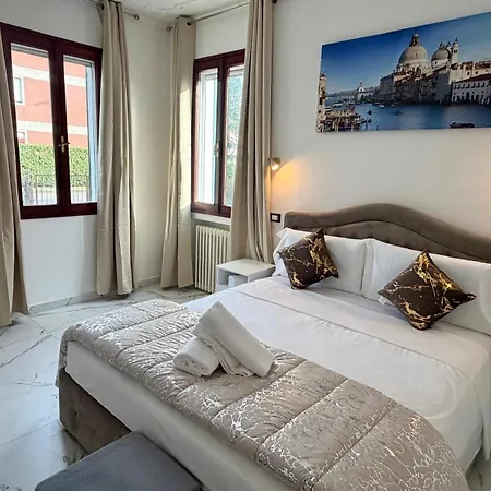招待所 Venice Star